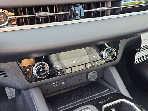 New 2026 Mitsubishi Outlander SE FWD image 23