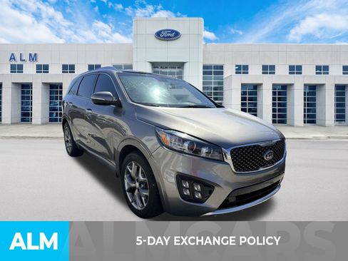 Used 2016 Kia Sorento SX image 3