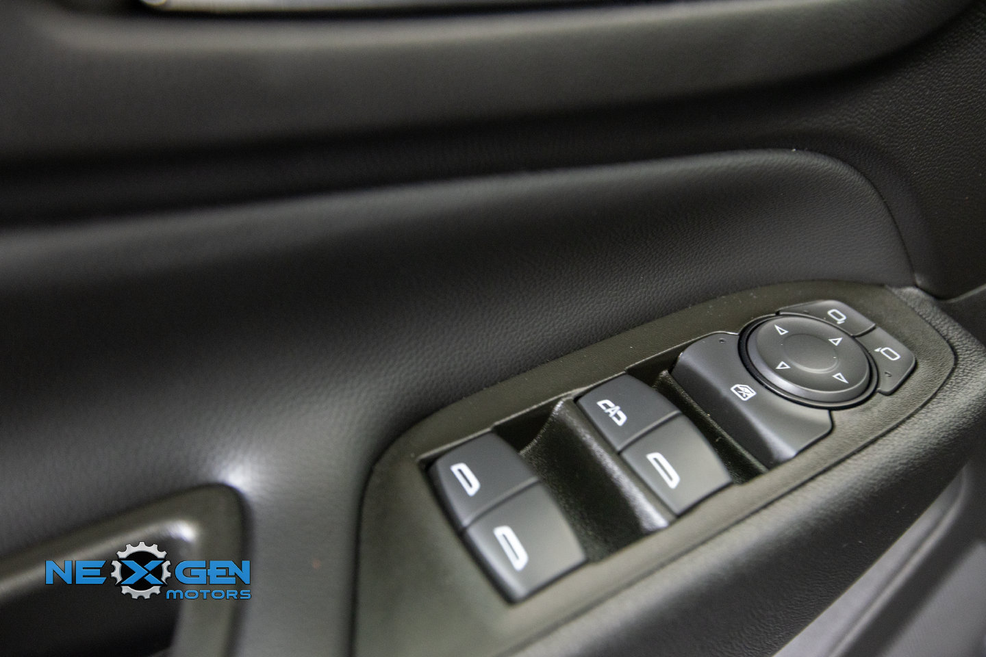 Used 2022 Chevrolet Equinox LT FWD image 13