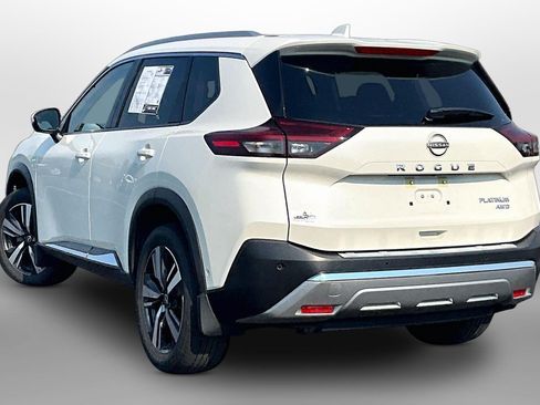 Used 2023 Nissan Rogue Platinum w/ Platinum Premium Package AWD/4WD image 10