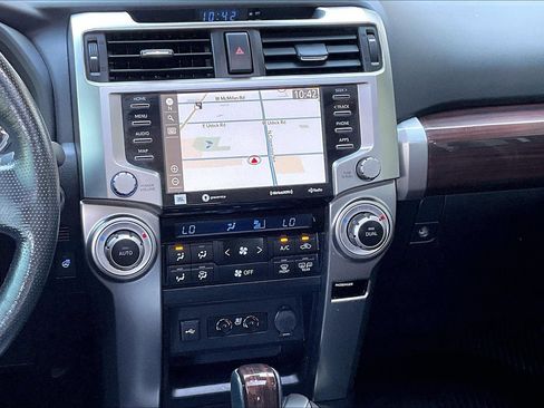 Used 2023 Toyota 4Runner Limited AWD/4WD image 9