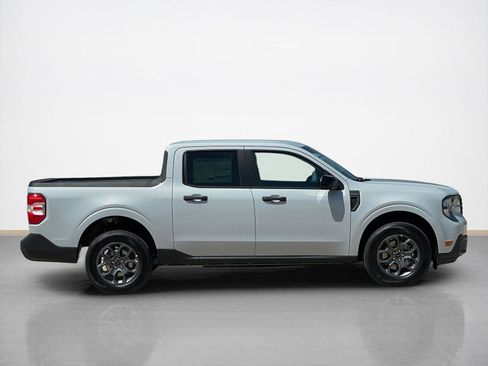 New 2025 Ford Maverick XLT w/ XLT Luxury Package image 8