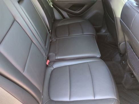 Used 2019 Buick Encore Essence w/ Experience Buick Package image 25