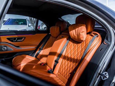Used 2023 Mercedes-Benz S 580 4MATIC Sedan image 39