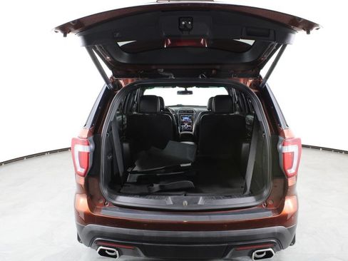 Used 2016 Ford Explorer Sport w/ Equipment Group 401A AWD/4WD image 15
