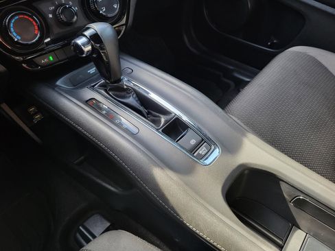 Used 2022 Honda HR-V Sport image 31