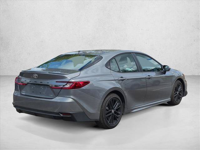 Used 2026 Toyota Camry SE FWD image 5