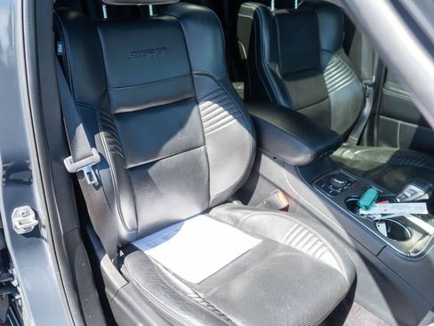 Used 2017 Jeep Grand Cherokee SRT AWD/4WD image 9