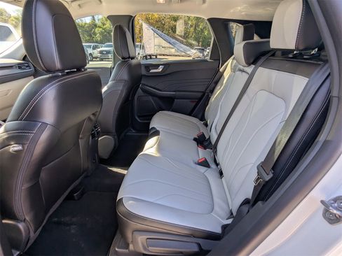 New 2026 Ford Escape SE w/ PHEV Premium Package image 15