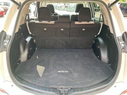 Used 2016 Toyota RAV4 XLE image 23
