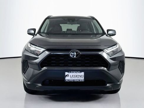 Used 2025 Toyota RAV4 XLE FWD image 2