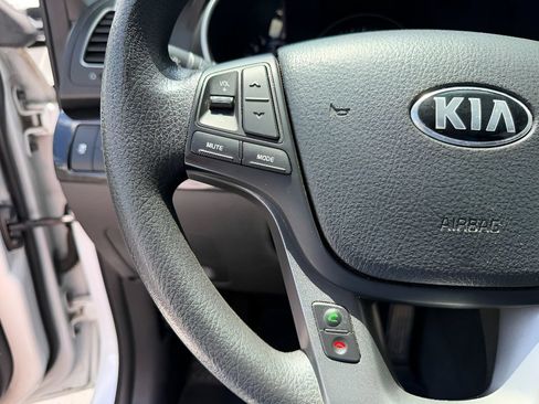 Used 2014 Kia Sorento LX FWD image 20