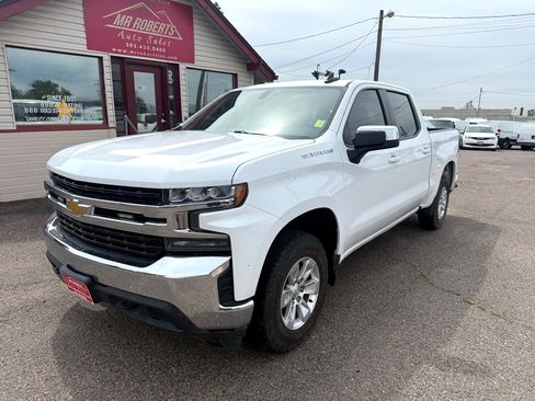 Used 2019 Chevrolet Silverado 1500 LT image 4