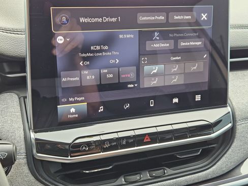 Used 2022 Jeep Compass Latitude image 20