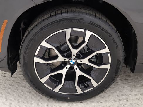 Used 2025 BMW X3 xDrive30i w/ Premium Package AWD/4WD image 11