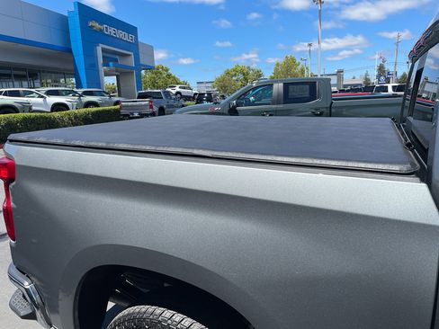 Used 2025 Chevrolet Silverado 1500 LT w/ Z71 Off-Road Package image 56