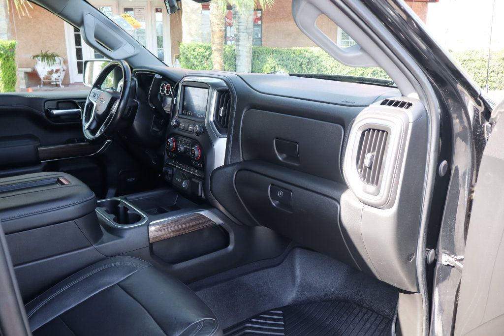 Used 2020 Chevrolet Silverado 1500 LT Trail Boss w/ Midnight Edition AWD/4WD image 46