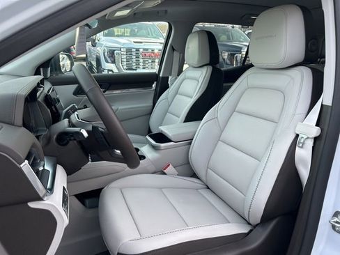 New 2026 GMC Terrain Denali w/ LPO, Floor Liner Package image 15