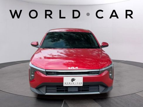 Used 2025 Kia K4 EX FWD image 2