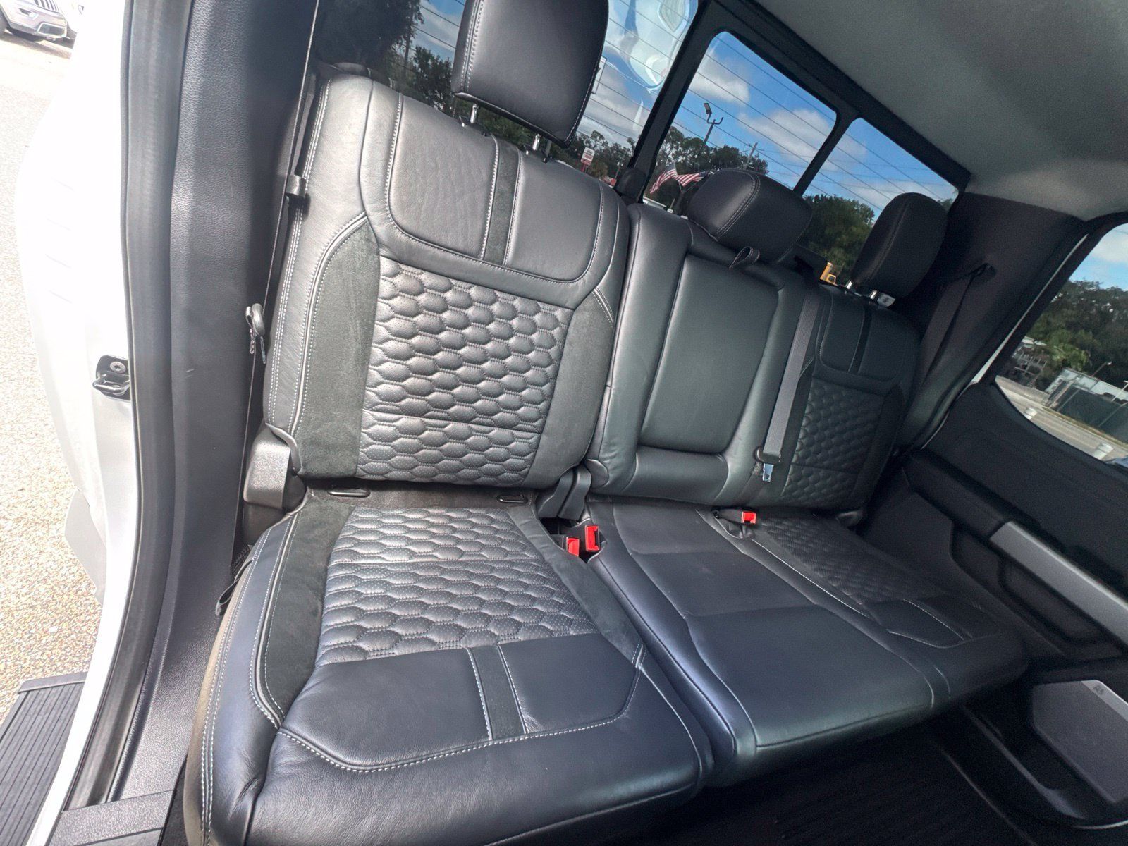 Used 2026 Ford F250 Lariat w/ Black Appearance Package AWD/4WD image 23