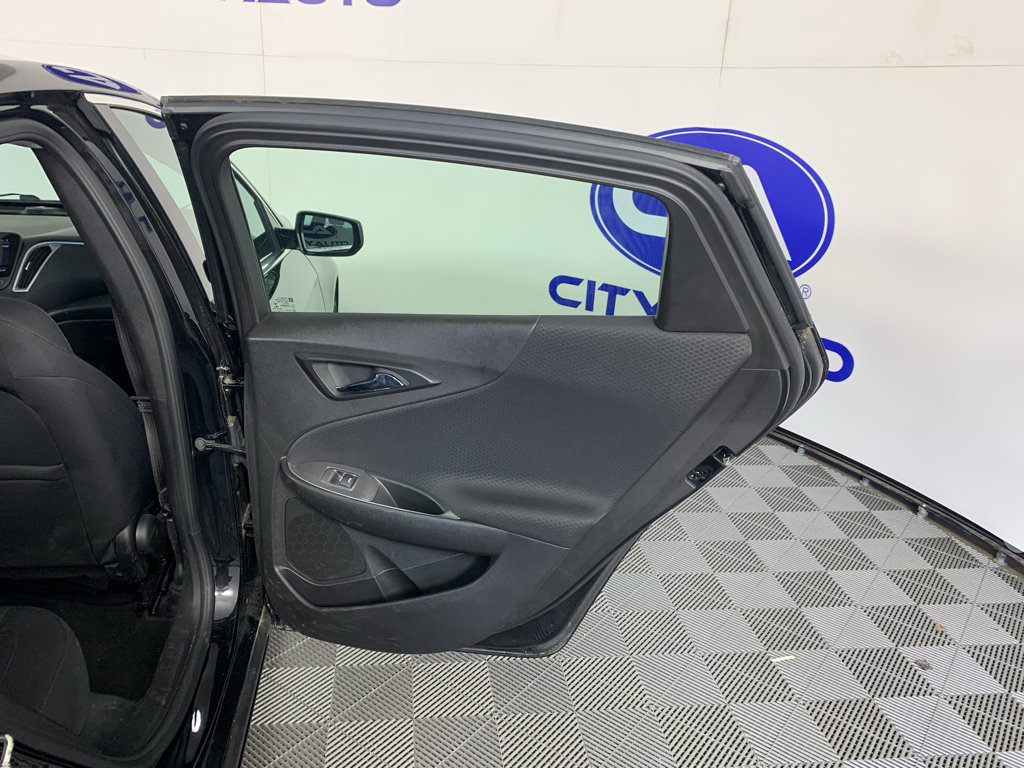 Used 2024 Chevrolet Malibu LT FWD image 30