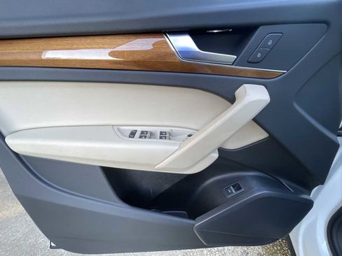 Used 2024 Audi Q5 2.0T Premium image 21