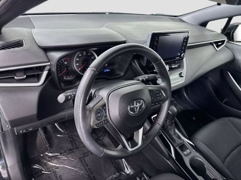 Certified 2022 Toyota Corolla SE w/ Carpet Mat Package (TMS) FWD image 10