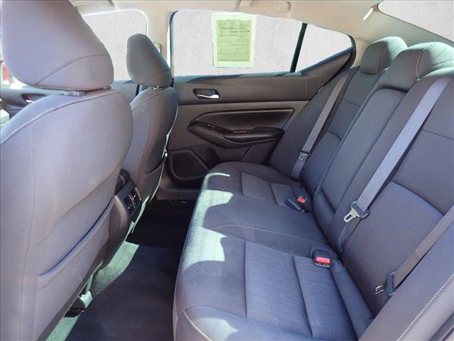 Used 2020 Nissan Altima 2.5 SV FWD image 8
