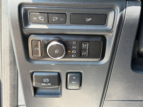 Used 2023 Ford F150 Lariat w/ Equipment Group 502A High AWD/4WD image 22