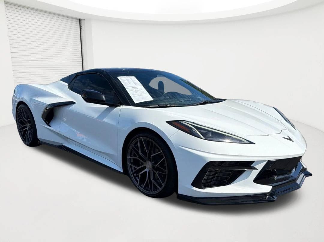 Used 2025 Chevrolet Corvette Stingray Preferred Conv w/ Battery Protection Package RWD image 3