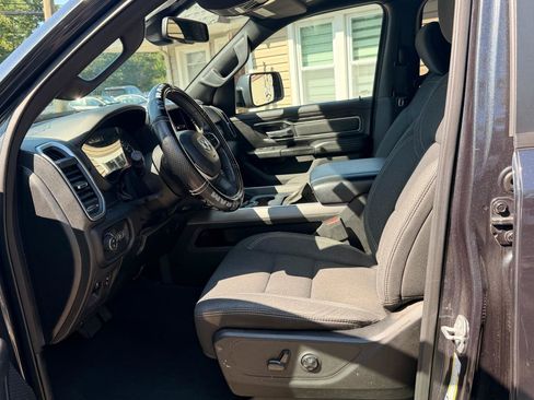 Used 2019 RAM 1500 Big Horn AWD/4WD image 17