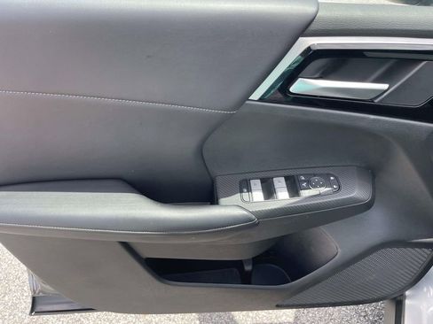 Used 2024 Mitsubishi Outlander SE FWD image 17