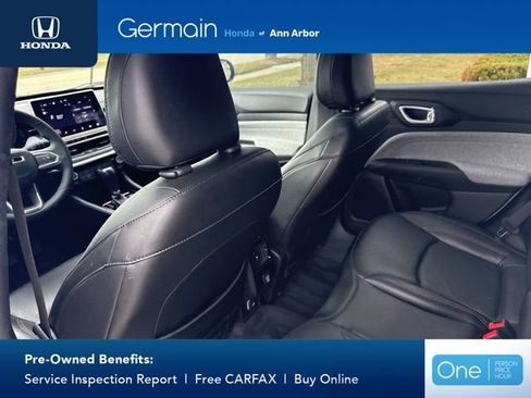 Used 2023 Jeep Compass Latitude image 13