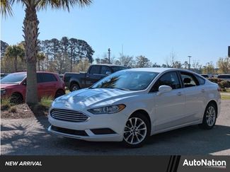 Used 2017 Ford Fusion SE w/ Fusion SE Winter Package video 1