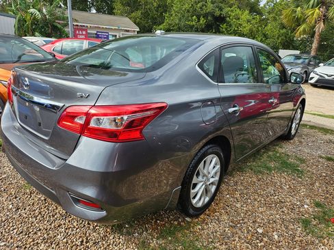 Used 2019 Nissan Sentra SV FWD image 3