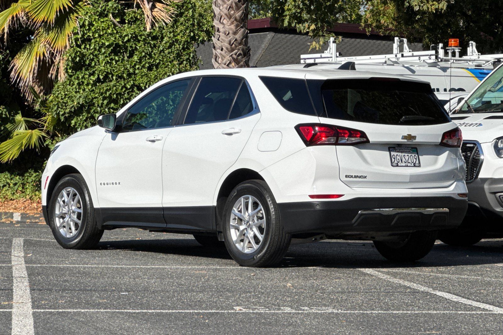 Used 2023 Chevrolet Equinox LT FWD image 6