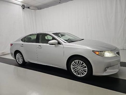 Used 2013 Lexus ES 350 image 3