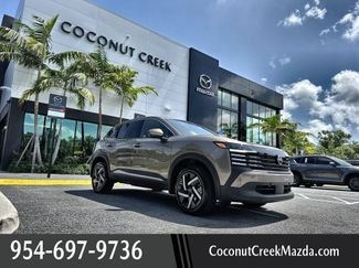 Used 2025 Nissan Kicks SV FWD video 1