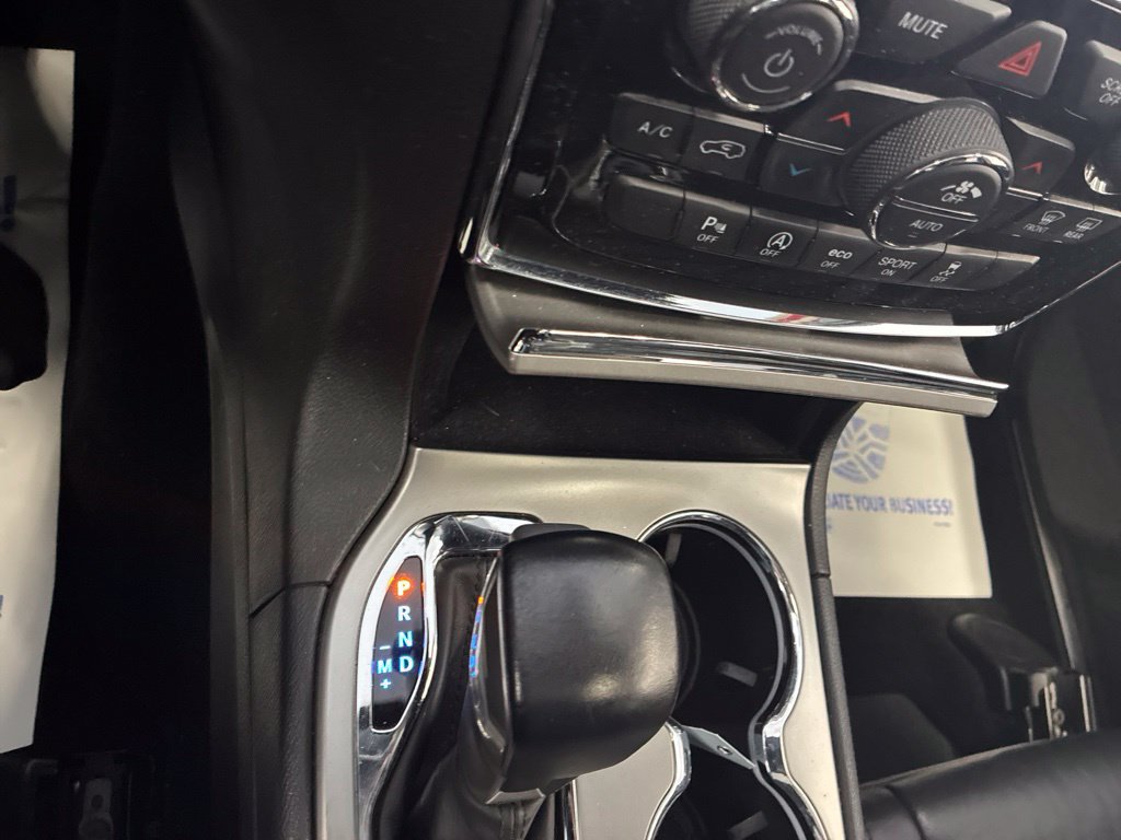 Used 2021 Jeep Grand Cherokee Limited AWD/4WD image 41