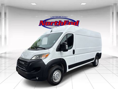 Used 2026 RAM ProMaster 2500 w/ Convenience Group FWD image 7