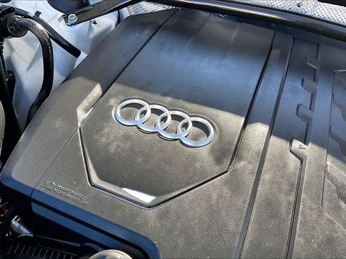 Used 2023 Audi Q5 2.0T Premium image 33