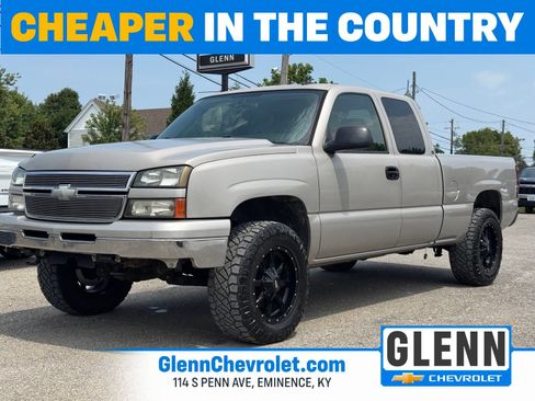 Used 2006 Chevrolet Silverado 1500 LT w/ Onstar Plus Package RWD image 1