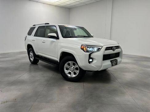 Used 2021 Toyota 4Runner SR5 Premium image 1