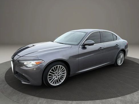 Used 2017 Alfa Romeo Giulia Ti w/ TI Performance Package image 21