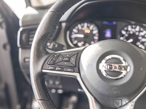 Used 2021 Nissan Rogue Sport SV image 25