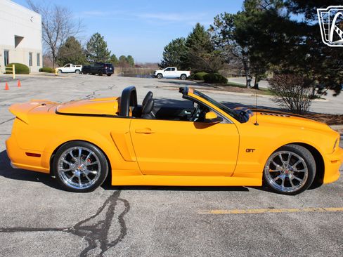 Used 2008 Ford Mustang GT image 16
