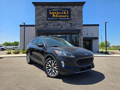 Used 2022 Ford Escape Titanium