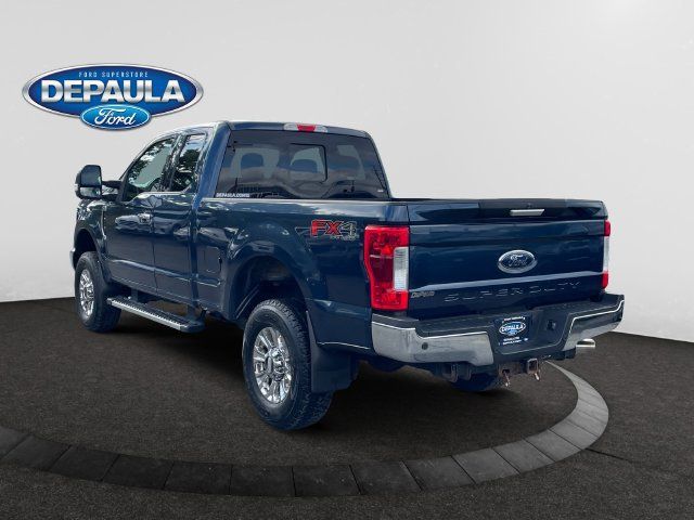 Used 2018 Ford F250 XLT w/ XLT Premium Package AWD/4WD image 4