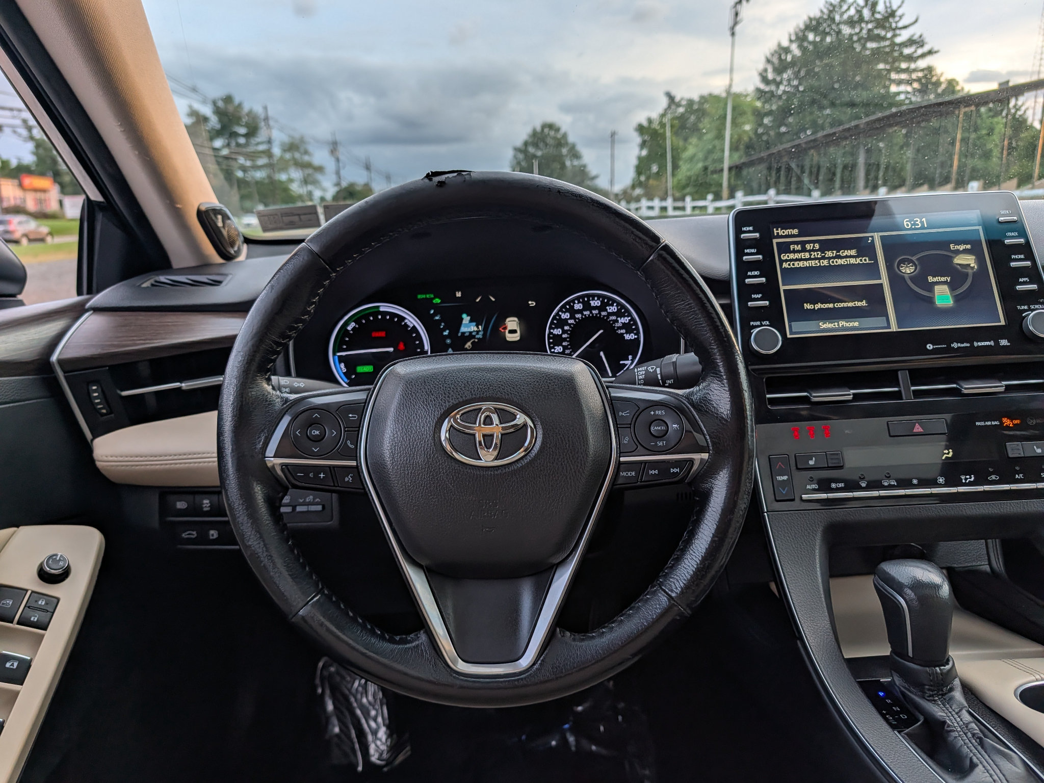 Used 2019 Toyota Avalon XLE w/ Moonroof Package FWD image 30