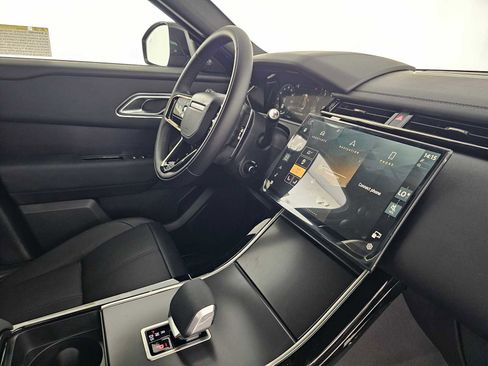 New 2026 Land Rover Range Rover Velar Dynamic SE AWD/4WD image 11